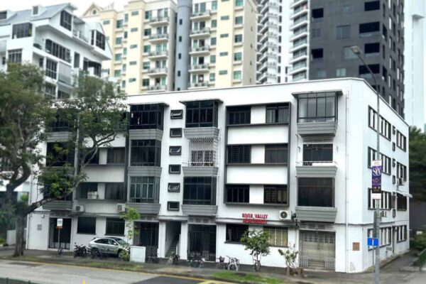 River Valley Apartments enbloc